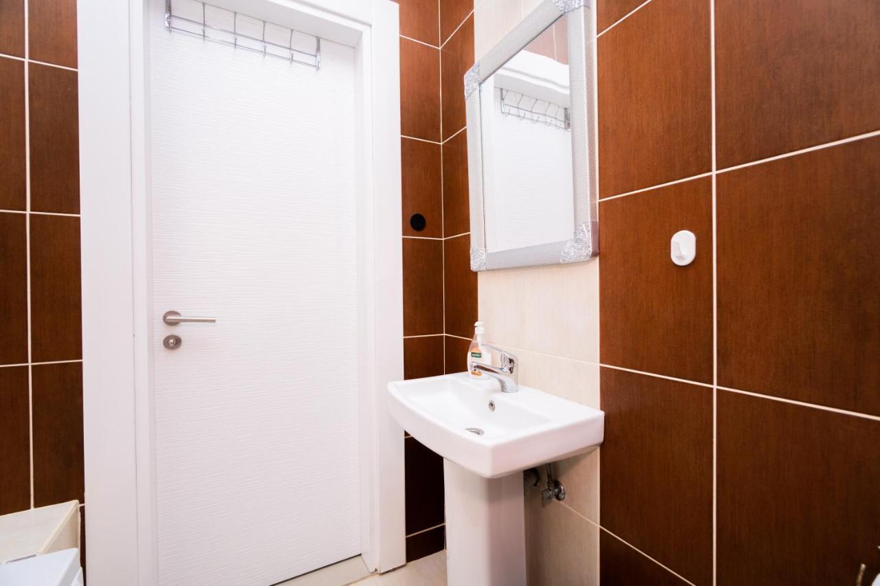 Amazing Two-bedroom In Lukomorye D1 With Private Garden Διαμέρισμα *